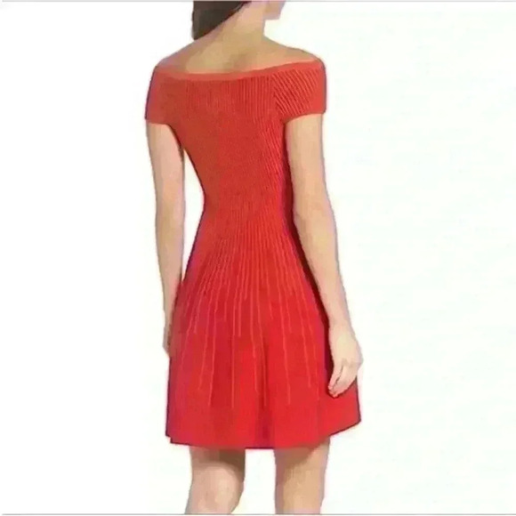 Milly Sleeveless Structure Fit Flare Stretch Dress Size Petite (0-2) EUC! - Picture 3 of 7